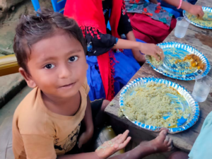 Alimentando as crianças